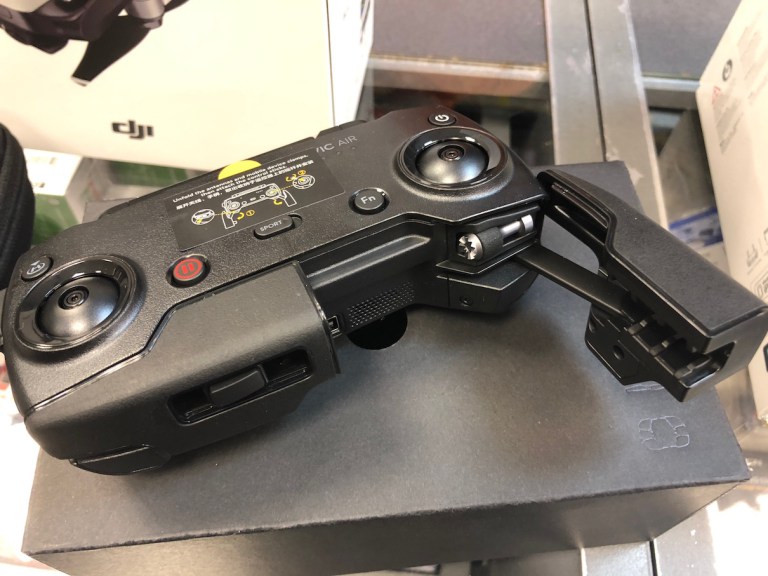 DJI Mavic Air távirányító