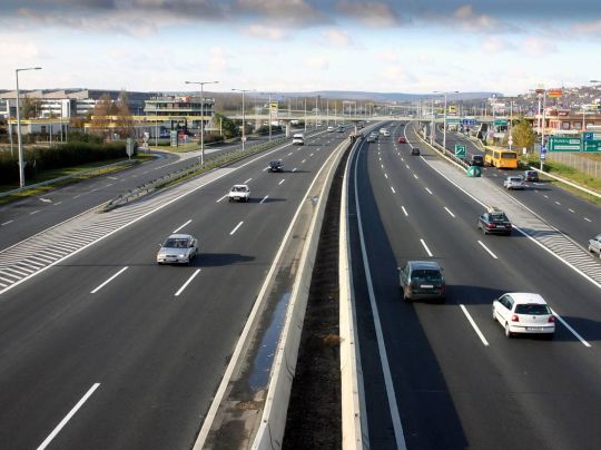 Párhuzamos közlekedés