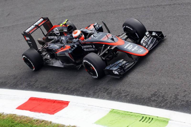 enson Button az Olasz Nagydíjon (Fotó: xpbimages.com)